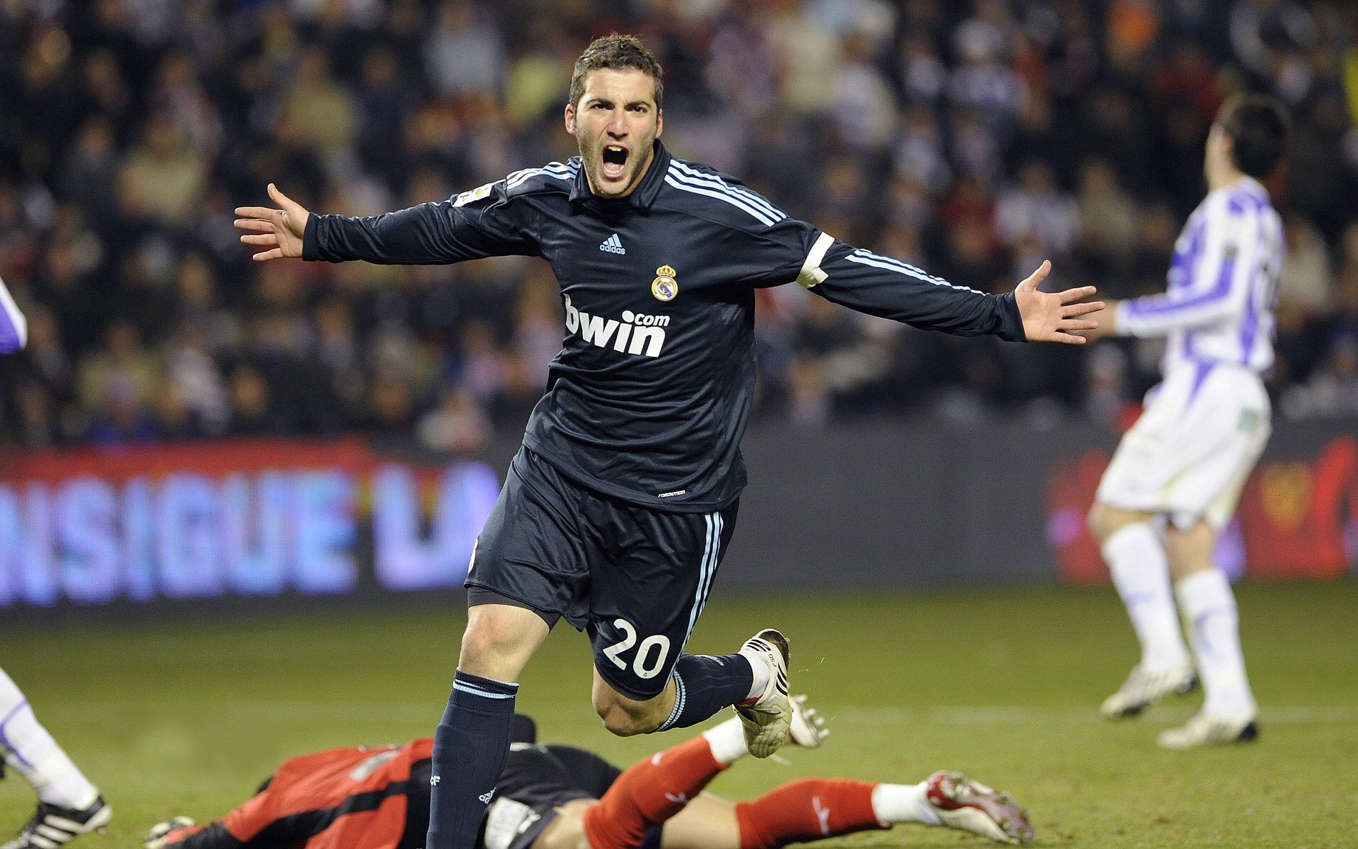 摩纳哥在欧联杯中闯入八强,摩纳哥在欧联杯中闯入八强的是谁